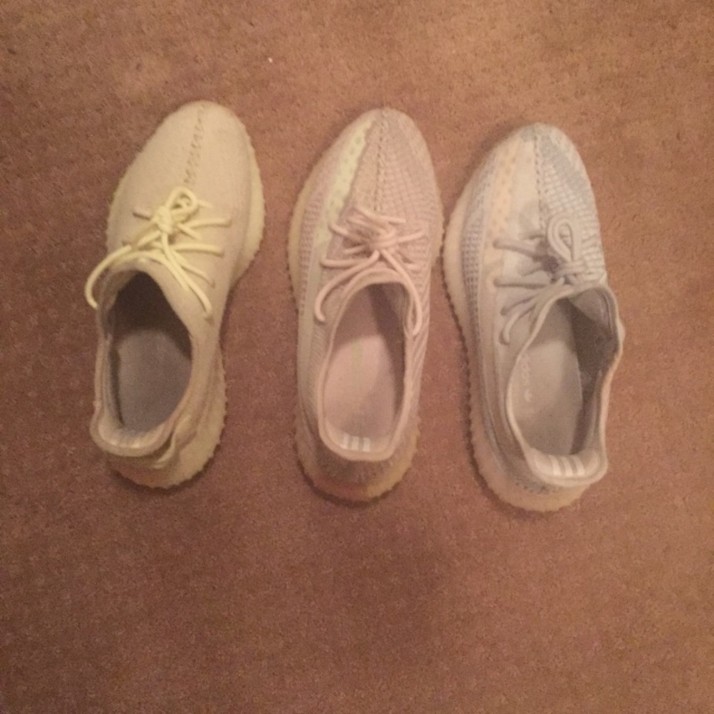 Yeezy 350 - Picture 2 of 2